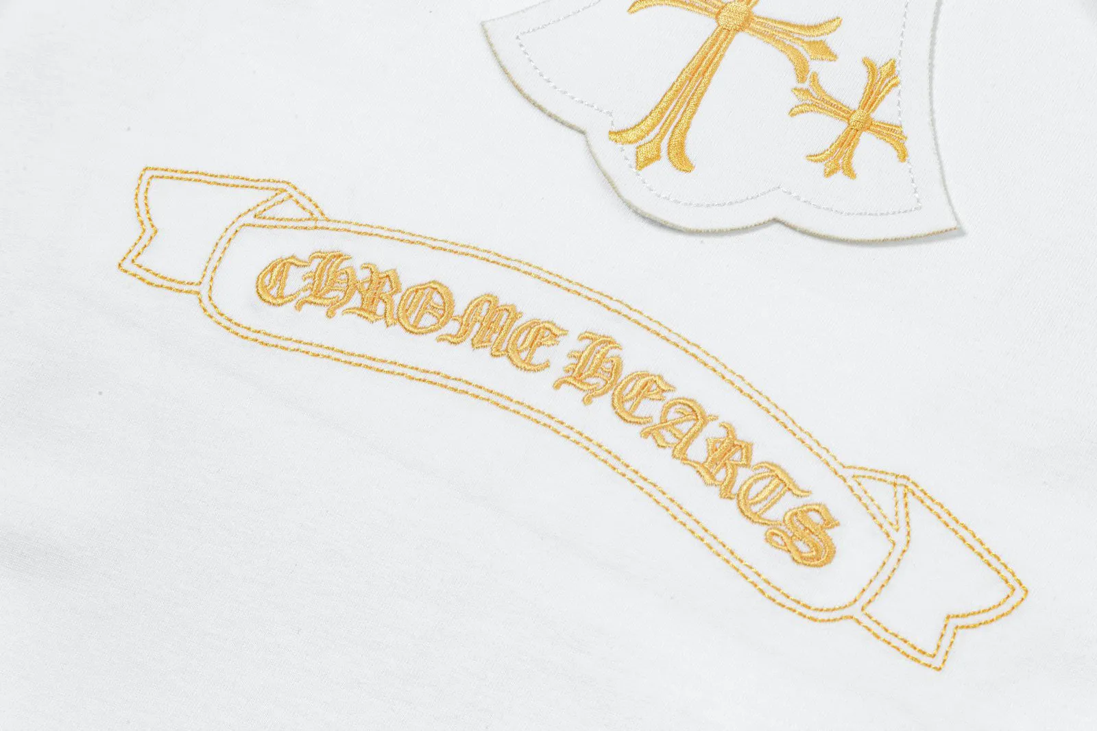 🅿️200 [CH Crow Heart] 2025FW short-sleeved T-shirt, patch embroidery, high-end 26s double yarn 300g fabric, heavy fabric, custom stretcher rib, same cylinder and dye, complete three standards, same style for men and women, color: black, white, size: S M L XL 2XL